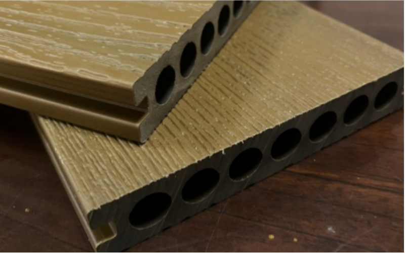 Second Generation WPC Flooring Double Extrusion Seven Holes Embossed Click Outdoor Use