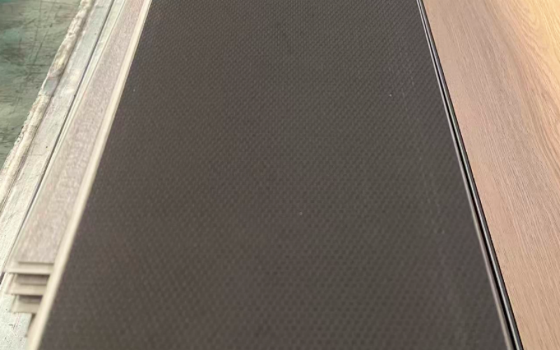 Customizable High-quality Formaldehyde-free SPC Flooring Anti-Slip Fireproof Eco-Friendly Features