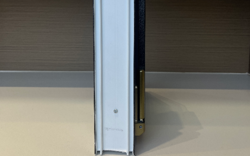 HS70 Series Sliding Windows, Double-sided Fully Coated Film on the Surface